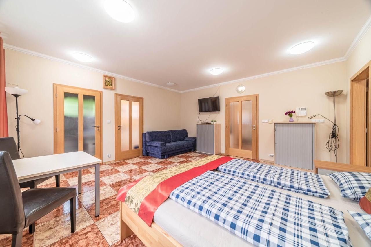 Apartman Blizko Centra Prahy 프라하 외부 사진