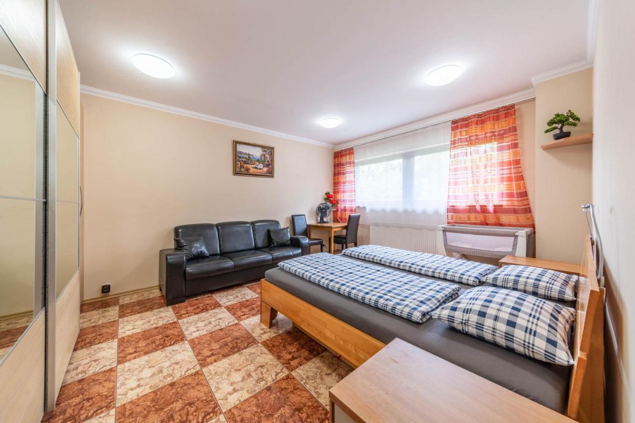 Apartman Blizko Centra Prahy 프라하 외부 사진