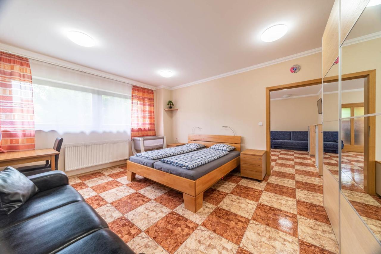 Apartman Blizko Centra Prahy 프라하 외부 사진